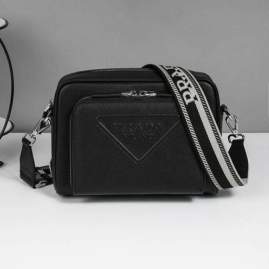 Picture of Prada Handbags _SKUfw216012814fw